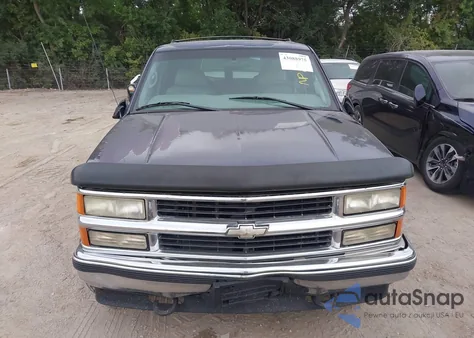 1999 Chevrolet Suburban K1500 from USA, damaged, VIN 1GNFK16RXXJ438326